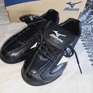 Mizuno 9-Spike Youth Franchise Low G4